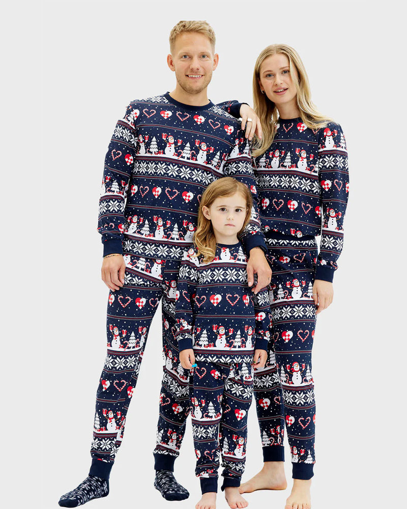Pijama de Navidad para Familia Azul con Muñecos de Nieve y Corazones